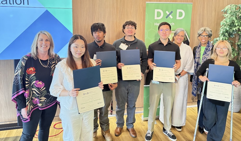 Lisa Paul with DxD students